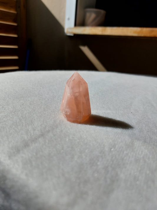 Quartz rose pointe