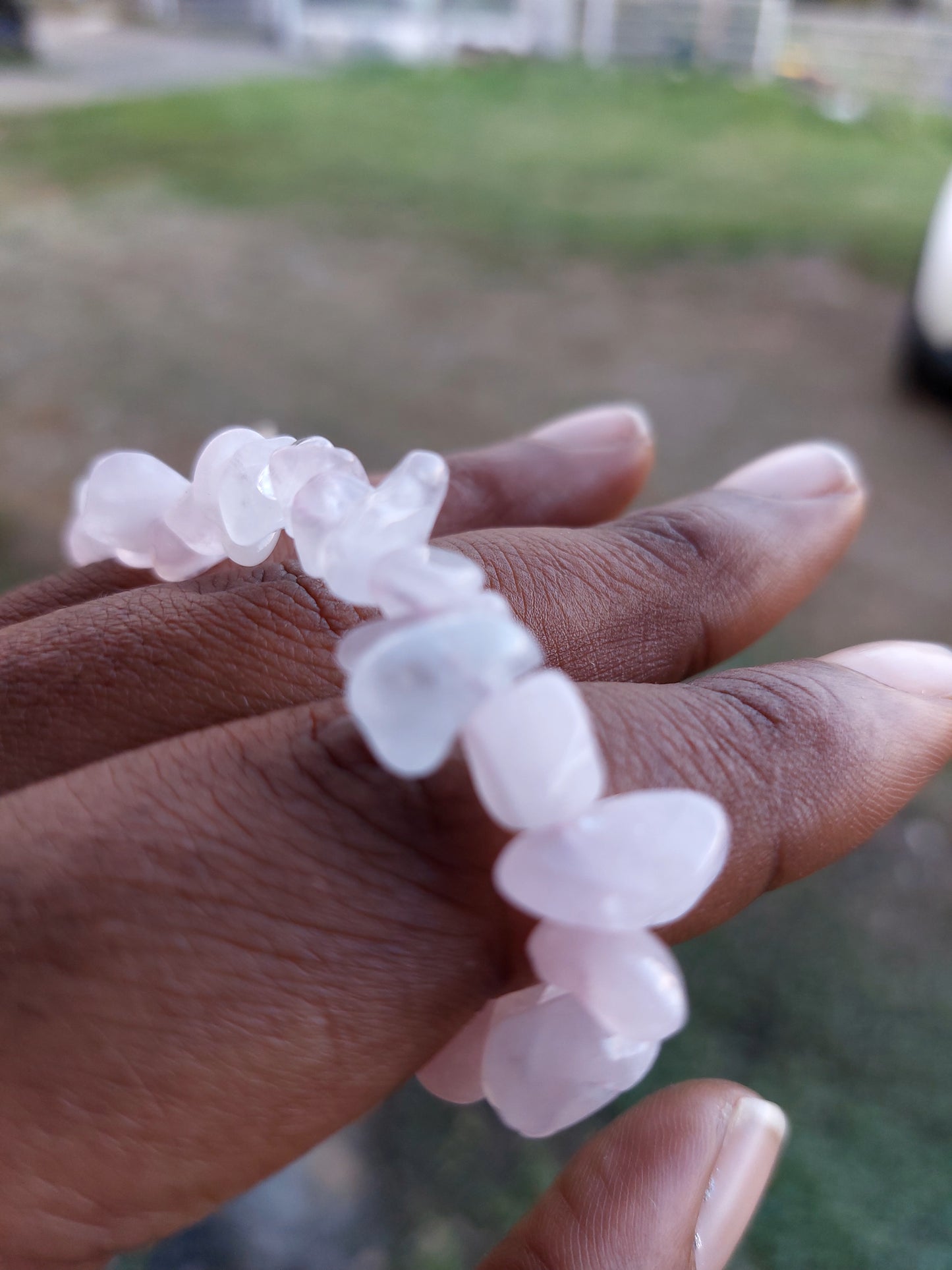 Quartz rose bracelet baroque